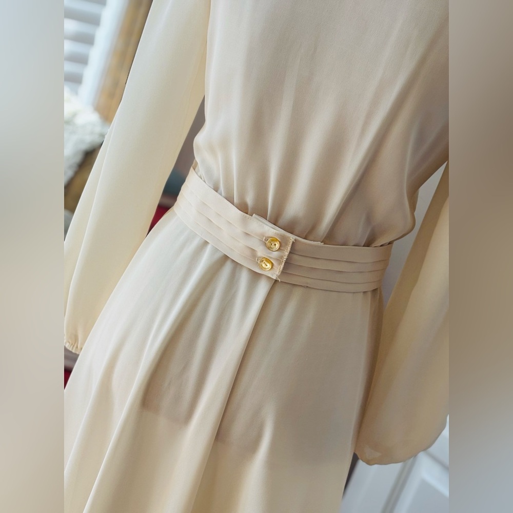 Vintage 70’s Chiffon Pleated | Belted Dress. Women’s Sz-S Mid Century Modern. - Picture 6 of 16